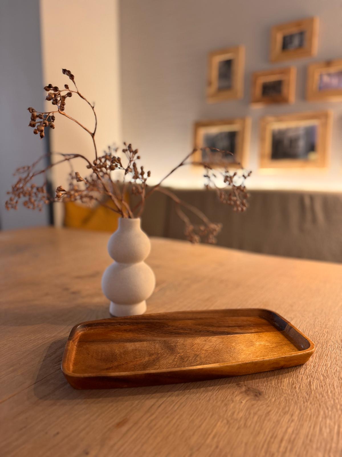 Servierbrett aus Akazienholz